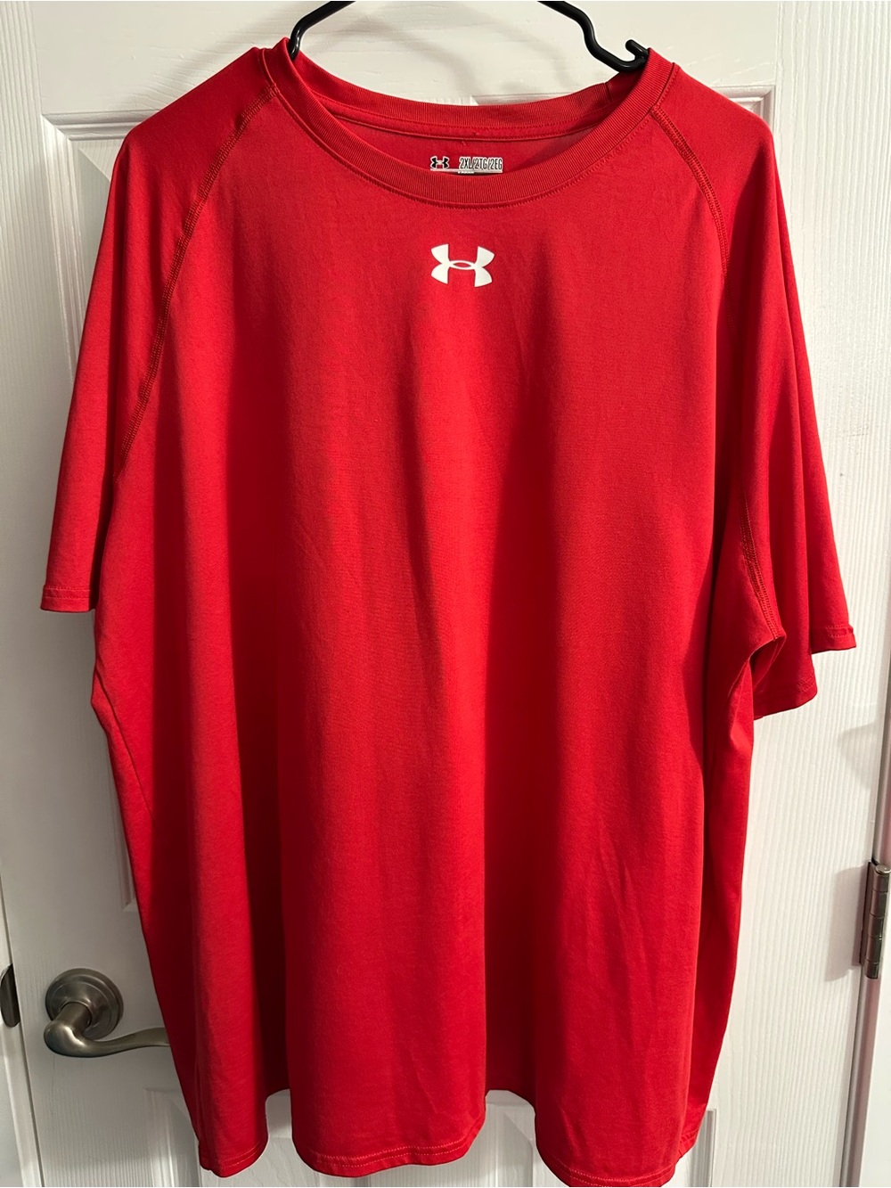 Under Armour Men’s Bright Red Short-Sleeve Performance Tee